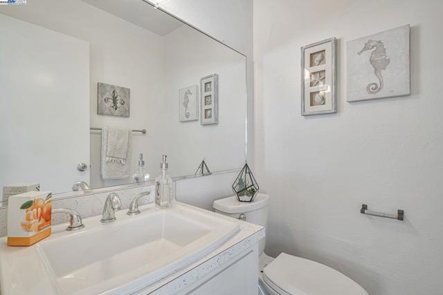 8629 Beverly Lane, Dublin CA: https://media.crmls.org/mediaz/bbe78e03-d67f-4c9f-a83e-6dfcce26420e.jpg