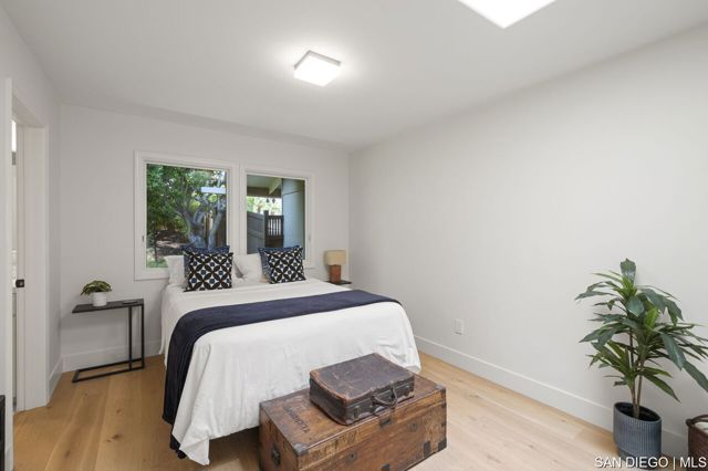 5931 Citadel CIR, La Jolla CA: https://media.crmls.org/mediaz/bbe7930c-9016-4485-8e09-e4944db45177.jpg