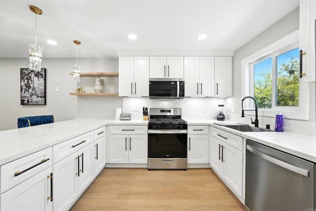 Detail Gallery Image 25 of 39 For 12311 Witt Rd, Poway,  CA 92064 - 4 Beds | 2 Baths