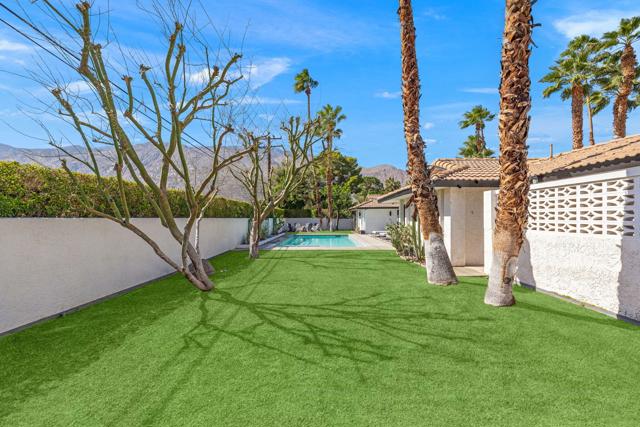 505 N Camino Real, Palm Springs CA: https://media.crmls.org/mediaz/bbe7e30f-8c31-4b9f-acba-cb8d4b2944b3.jpg