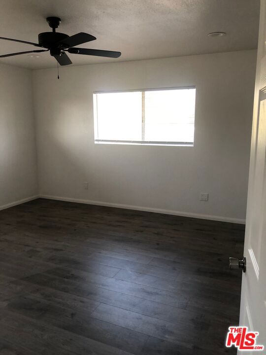 410 N Frederic Street, Burbank CA: https://media.crmls.org/mediaz/bbe7f2db-c8d7-401b-a351-874d6ba34d3c.jpg