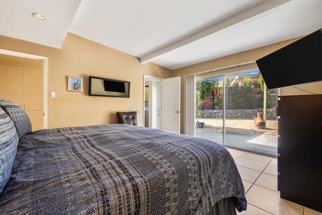 68079 Vista Del Valle, Cathedral City CA: https://media.crmls.org/mediaz/bbe86c38-5550-4904-bff0-9cca8099e010.jpg