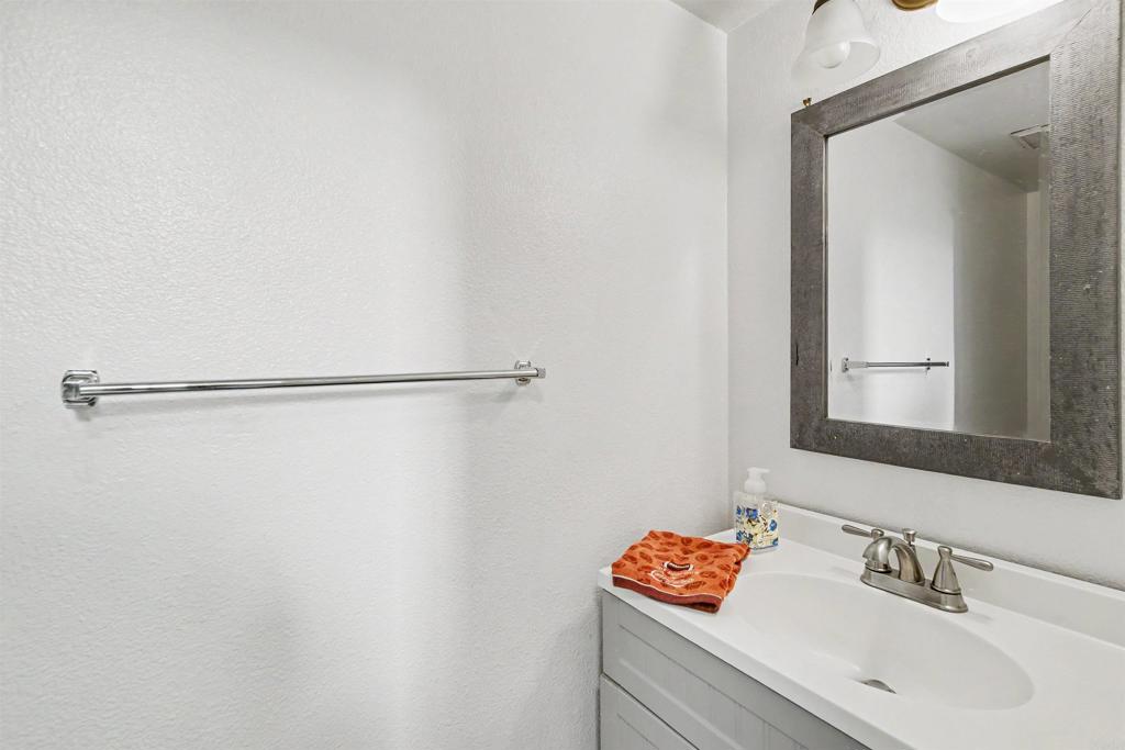 2836 Hillsboro Court - photo 13