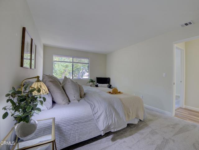 644 Orwell Lane, Ventura CA: https://media.crmls.org/mediaz/bbea0fd9-fa73-45a2-8833-864aeb2b9de6.jpg