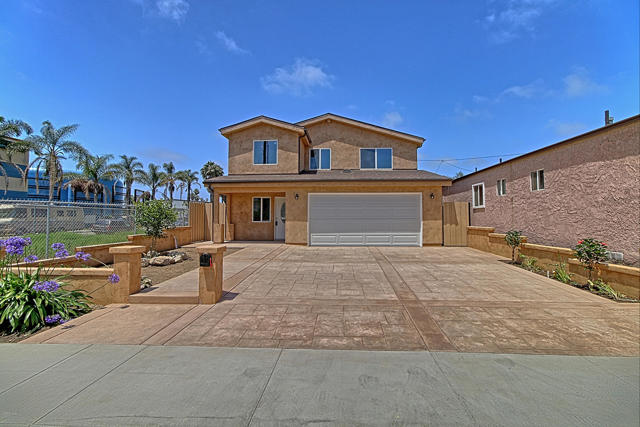 159 S Hayes Avenue, Oxnard CA: https://media.crmls.org/mediaz/bbea53bb-a432-4fca-a36e-c76f91b4d312.jpg