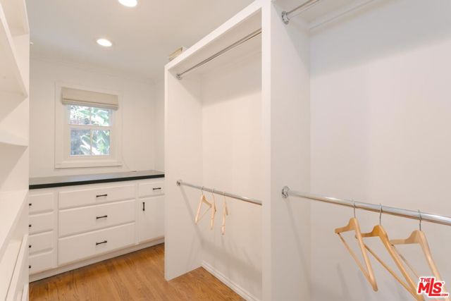 2055 Outpost Drive, Los Angeles CA: https://media.crmls.org/mediaz/bbea9f53-9427-4ebf-baa7-ae0a32d281b1.jpg