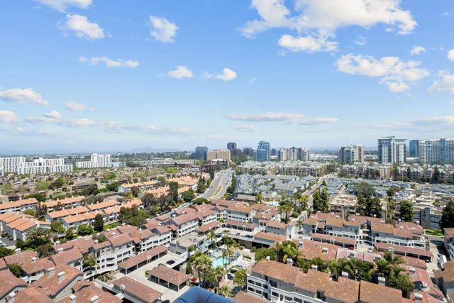 3890 Nobel Drive, San Diego CA: https://media.crmls.org/mediaz/bbeaff55-14ad-4289-b2ca-d0ce280b8c43.jpg