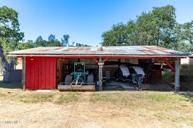 6545 Nacimiento Shores Road, Bradley CA: https://media.crmls.org/mediaz/bbeb31e5-ba82-464b-ada8-93fed15be68e.jpg