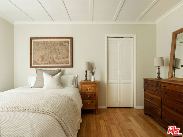 8162 Kirkwood Drive, Los Angeles CA: https://media.crmls.org/mediaz/bbeb8059-1d74-4880-ba78-5309d71108c3.jpg