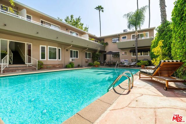 1330 Crescent Heights Boulevard, West Hollywood, California 90046, 2 Bedrooms Bedrooms, ,2 BathroomsBathrooms,Condominium,For Sale,Crescent Heights,24401819