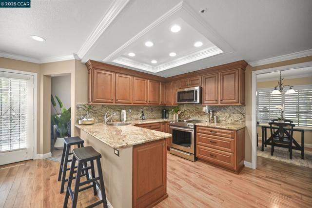 318 Marie Cmn, Livermore CA: https://media.crmls.org/mediaz/bbecadc2-8899-43a8-b025-a313a26dbcde.jpg