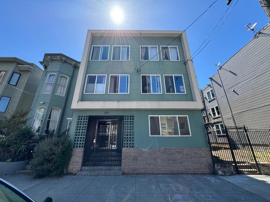 370 Bartlett Street #3