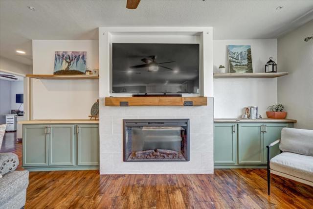 8100 Springdale Court, Gilroy CA: https://media.crmls.org/mediaz/bbed7032-d270-442a-8918-2e75dc8dd698.jpg