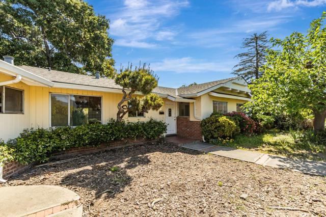 1040 Longfellow Avenue, Campbell CA: https://media.crmls.org/mediaz/bbee4062-a6b8-42d5-bd3a-4d91f7cd6043.jpg