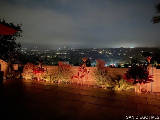 108 S Kihridge LN, Encinitas CA: https://media.crmls.org/mediaz/bbee89af-1789-468c-9d89-a250879997e9.jpg