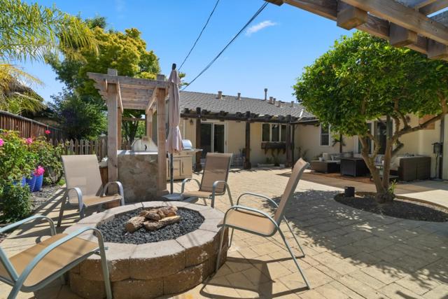 3172 Morris Drive, Palo Alto CA: https://media.crmls.org/mediaz/bbf00b0b-d702-4245-9fbc-85800be3c24c.jpg