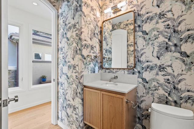 108 Grove Lane, Capitola CA: https://media.crmls.org/mediaz/bbf0702b-67a3-4d8b-b894-a692e6771e6b.jpg
