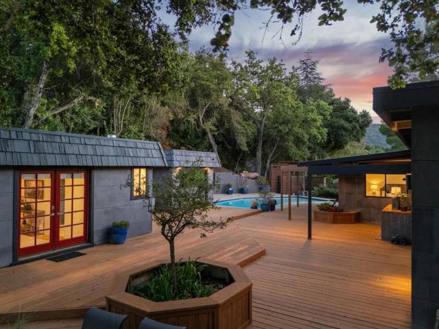 15640 Shannon Heights Road, Los Gatos CA: https://media.crmls.org/mediaz/bbf118fc-9088-4700-ae85-588d24a9b77d.jpg