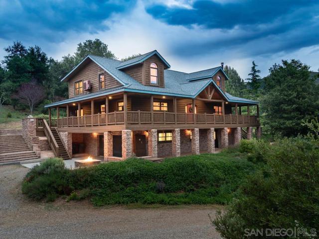 1068 W Incense Cedar Road, Julian CA: https://media.crmls.org/mediaz/bbf2dfa8-16cd-4f8a-a6ae-4b18cd9b68c4.jpg