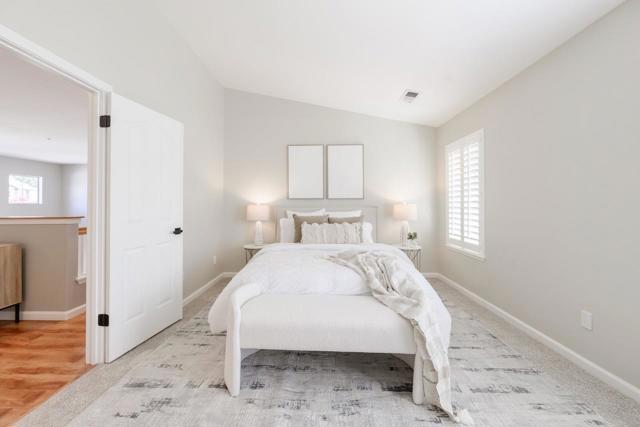 141 Navigator Drive, Scotts Valley CA: https://media.crmls.org/mediaz/bbf305d1-20c8-4142-ae2c-e51886d87a5b.jpg