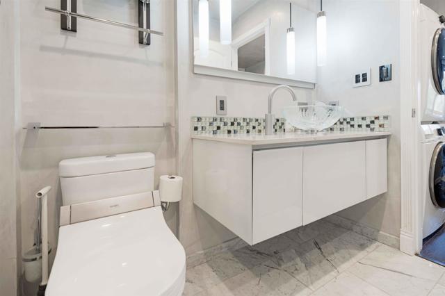 2628 Worden Street, Point Loma CA: https://media.crmls.org/mediaz/bbf3492b-d86e-4f4a-8ed3-6e9235168a4a.jpg