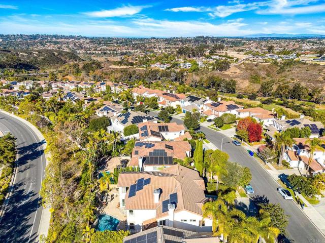 Detail Gallery Image 49 of 52 For 5273 Greenwillow Ln, San Diego,  CA 92130 - 5 Beds | 5/1 Baths