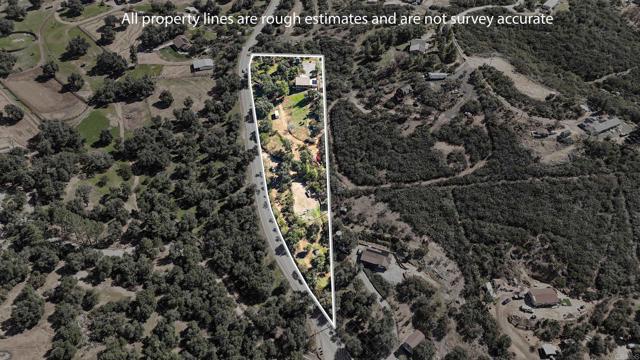 10172 Boulder Creek Road, Descanso CA: https://media.crmls.org/mediaz/bbf4981b-b5b4-44c5-8b65-735fccf196f2.jpg