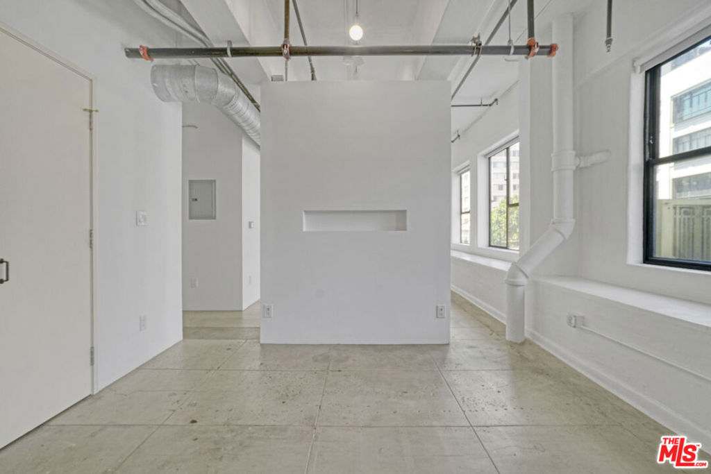 Bbf4Ce42 1A7D 439A 9Fa0 8D50170499Cc 746 S Los Angeles Street #310, Los Angeles, Ca 90014 &Lt;Span Style='BackgroundColor:transparent;Padding:0Px;'&Gt; &Lt;Small&Gt; &Lt;I&Gt; &Lt;/I&Gt; &Lt;/Small&Gt;&Lt;/Span&Gt;