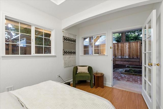 1018 Delmas Avenue, San Jose CA: https://media.crmls.org/mediaz/bbf4d8d4-32c7-4227-9519-8e92aa34e490.jpg