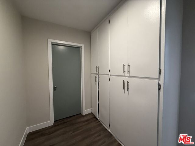 1625 Franklin Street, Santa Monica CA: https://media.crmls.org/mediaz/bbf50d9b-d787-4e09-9e5e-25e199e581c4.jpg