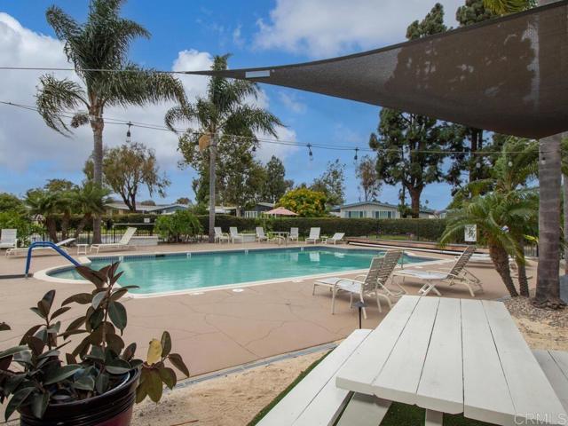 Detail Gallery Image 48 of 62 For 276 N El Camino Real Spc 132,  Oceanside,  CA 92058 - 2 Beds | 2 Baths