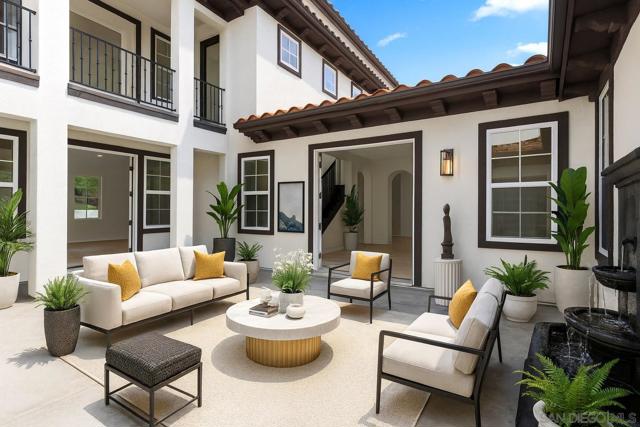 1120 Championship Rd, Oceanside CA: https://media.crmls.org/mediaz/bbf84cf2-15ed-4796-8543-ff0e5042066e.jpg