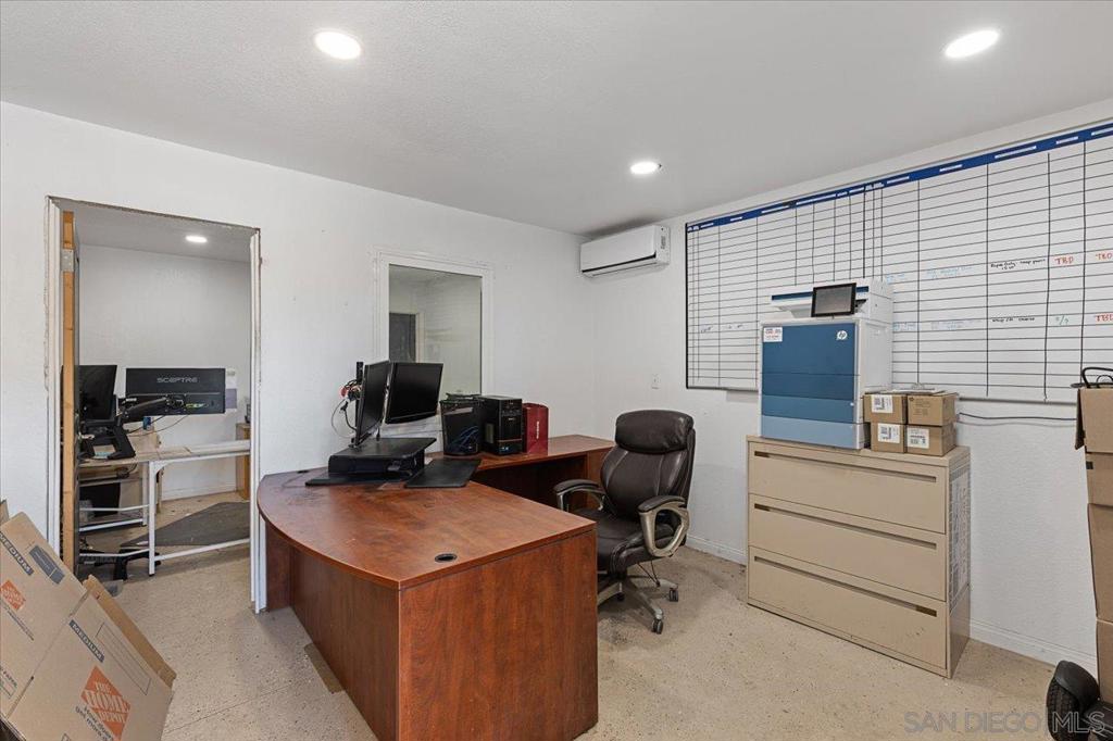 MLS #250034986SD image #70