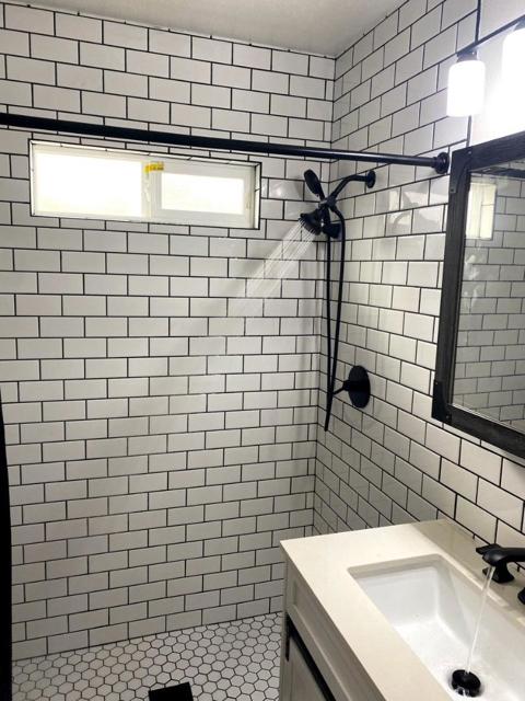 1672 E San Fernando Street, San Jose CA: https://media.crmls.org/mediaz/bbfa7388-3070-4fa2-adf0-7492d7218f34.jpg