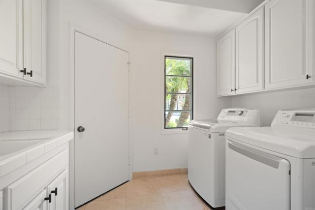 Image 32 of 39 For 15430 Pimlico Corte