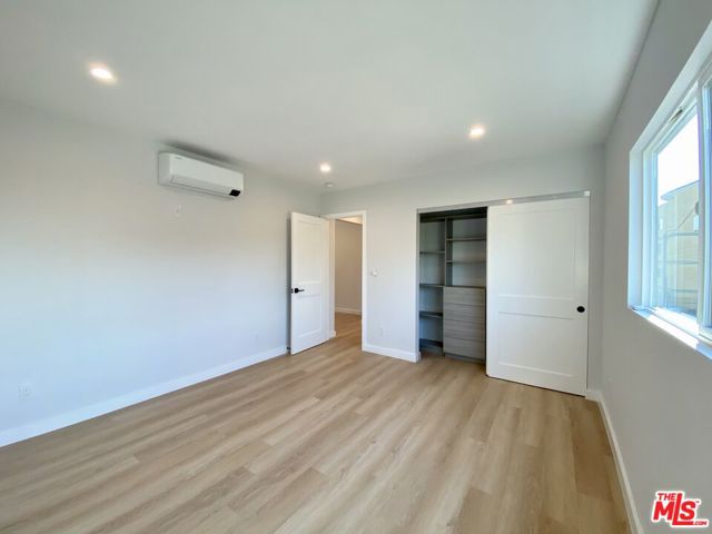 3207 W 3rd Street, Los Angeles CA: https://media.crmls.org/mediaz/bbfc919d-2d6b-437c-89c8-6353b0a14f18.jpg