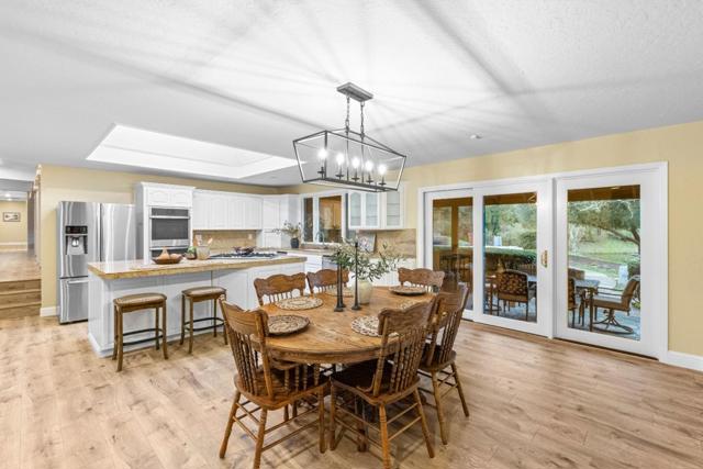 6915 Redwood Retreat Road, Gilroy CA: https://media.crmls.org/mediaz/bbfd4525-6725-44bf-80ee-8ccab38ab474.jpg