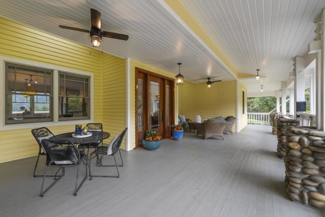 18101 Idylwild Road, Los Gatos CA: https://media.crmls.org/mediaz/bbfe889e-c85a-4e4f-a6d5-0f366e2314c3.jpg