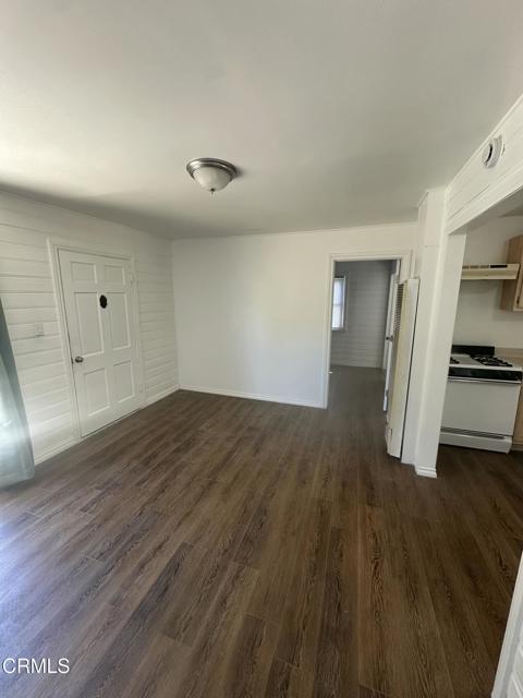 30034 San Martinez Road, Castaic CA: https://media.crmls.org/mediaz/bbffc788-26c4-42ea-924a-b9c7b432dbdf.jpg