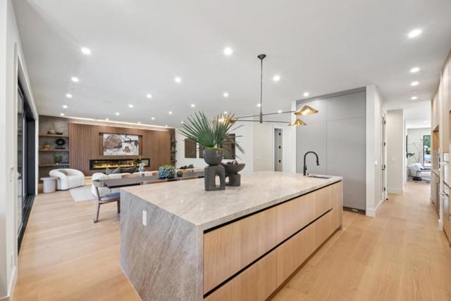 585 Cherry Avenue, Los Altos CA: https://media.crmls.org/mediaz/bc00011c-8092-4725-96a0-a7331923ebb2.jpg