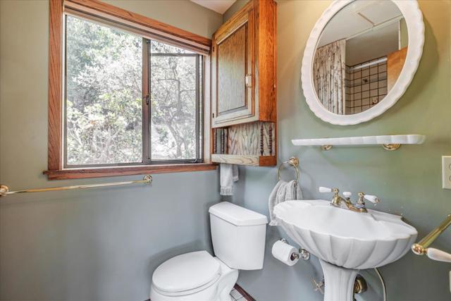 5824 Arboretum Drive, Los Altos CA: https://media.crmls.org/mediaz/bc001179-4bb4-446e-992c-5298f5dd34a0.jpg