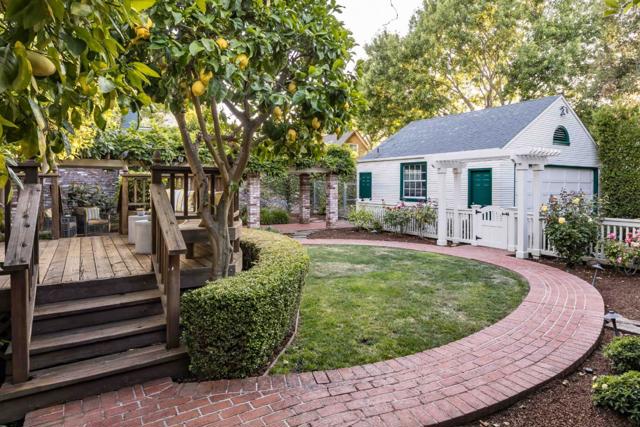 789 University Avenue, Palo Alto CA: https://media.crmls.org/mediaz/bc00e7cc-ed1c-4278-828e-822ba4b5e3fb.jpg