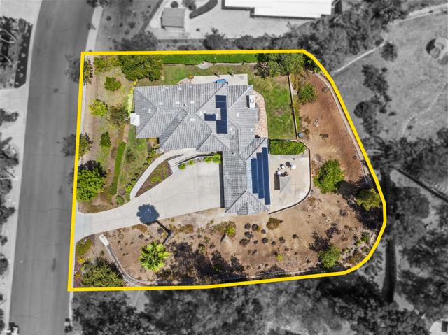 Detail Gallery Image 57 of 67 For 1957 Cresthaven Dr, Vista,  CA 92084 - 4 Beds | 3 Baths