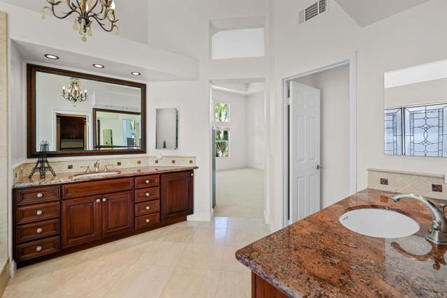 6990 Blue Orchid Lane, Carlsbad CA: https://media.crmls.org/mediaz/bc01a54f-8892-42c9-9031-6ab9646af4b3.jpg