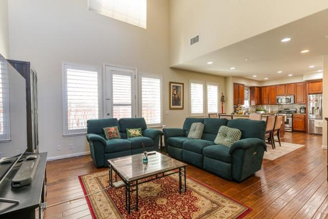 2789 Lavender Terrace, San Jose CA: https://media.crmls.org/mediaz/bc01be9b-1cb9-4993-8deb-66292da62934.jpg