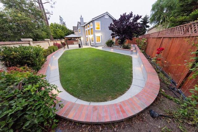 1018 Melville Street, Salinas CA: https://media.crmls.org/mediaz/bc023bfb-c40b-4d0f-afe4-6f862463c74f.jpg