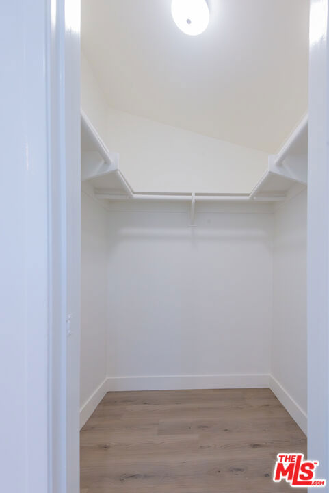2757 Andreo, Torrance CA: https://media.crmls.org/mediaz/bc04ab3d-293c-4e0a-8114-f2a33e591e73.jpg