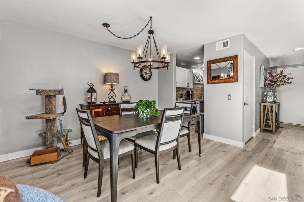 7512 Viejo Castilla Way - photo 11