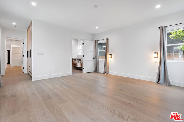1901 S Point View Street, Los Angeles CA: https://media.crmls.org/mediaz/bc060670-8adc-42af-a72c-b55c312a1ff1.jpg