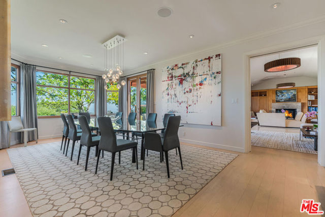 2232 Stradella Road, Los Angeles CA: https://media.crmls.org/mediaz/bc06c9c7-d112-4e1d-86cb-9acf43cbb3ab.jpg
